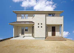 「暮らしの中でほっと一息つける癒しの空間」、家本来の機能の中に暖かさや安らぎなど木造住宅ならではの特徴を生かし、さりげない日常を豊かに彩り、そこに暮らす人の気持ちを癒してくれる。 無垢の木や漆喰、和紙などの自然素材を取り入れ、日々住む人にとって優しい家の研究に取り組んでいます。 「暮らしの中でほっと一息つける癒しの空間」、家本来の機能の中に暖かさや安らぎなど木造住宅ならではの特徴を生かし、さりげない日常を豊かに彩り、そこに暮らす人の気持ちを癒してくれる。 無垢の木や漆喰、和紙などの自然素材を取り入れ、日々住む人にとって優しい家の研究に取り組んでいます。